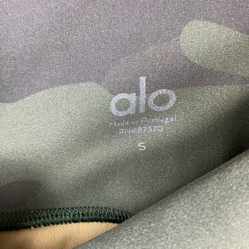 ALO Yoga this listing